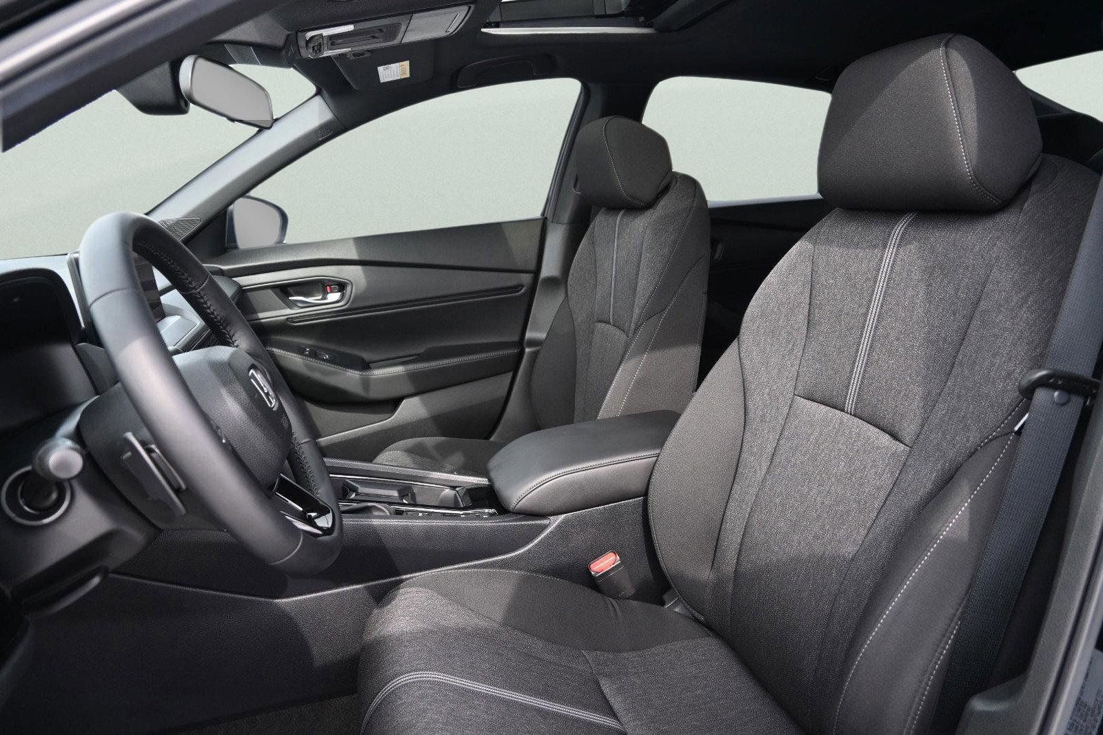 Used 2024 Honda Accord Sport image 9