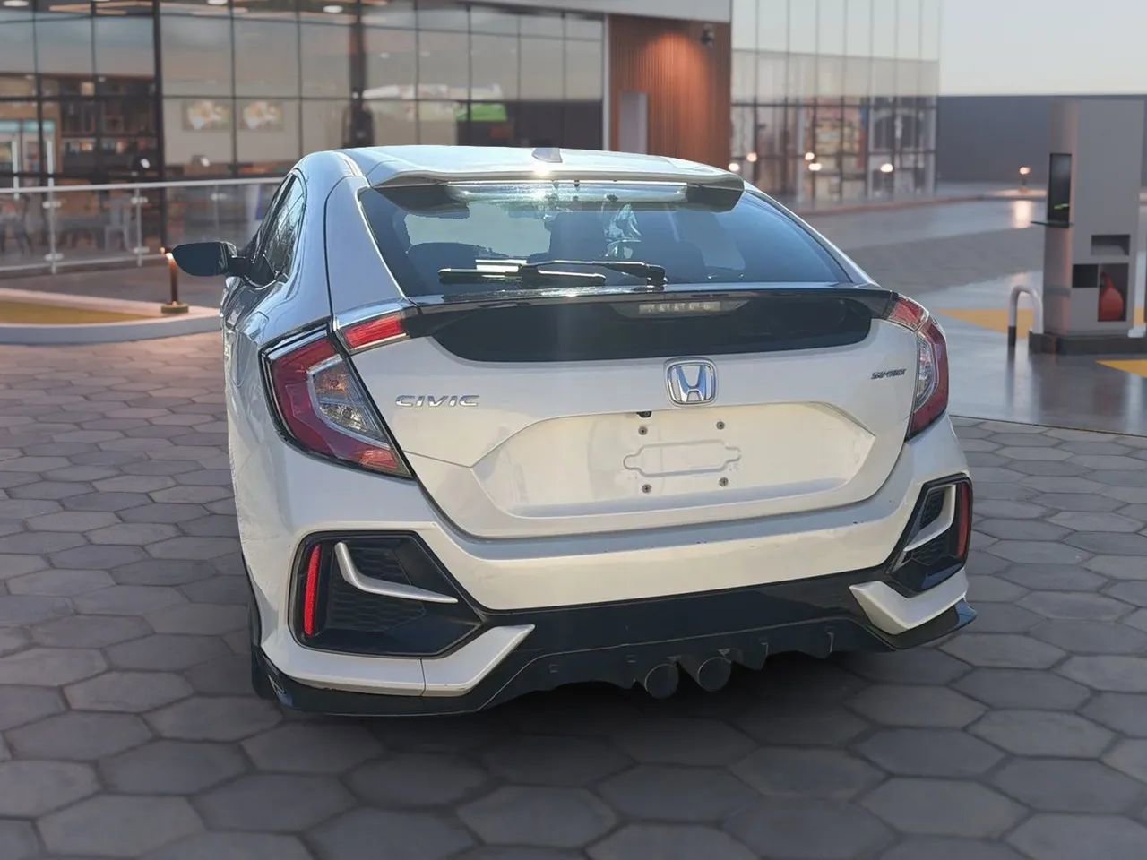 Used 2021 Honda Civic Sport image 6