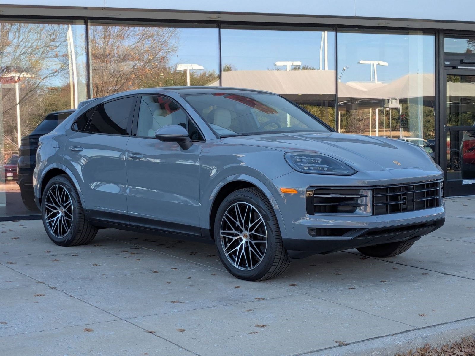 New 2026 Porsche Cayenne Coupe image 7