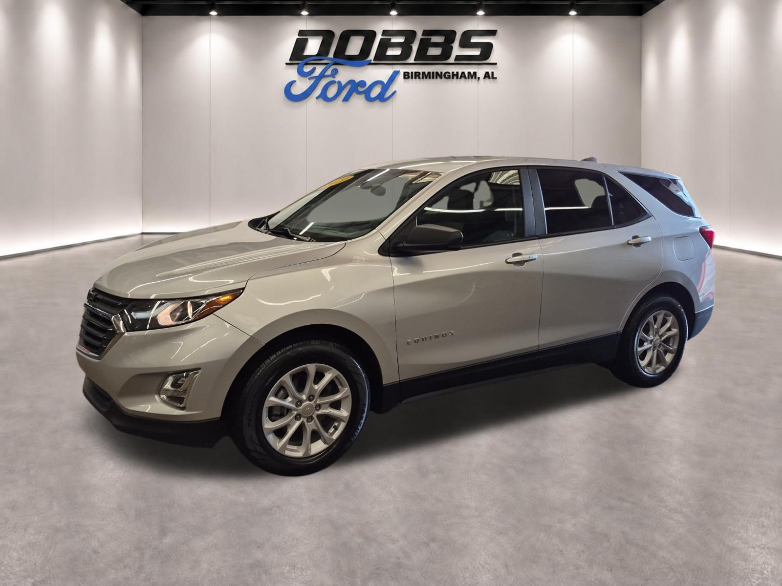 Used 2021 Chevrolet Equinox LS w/ LS Convenience Package FWD image 2