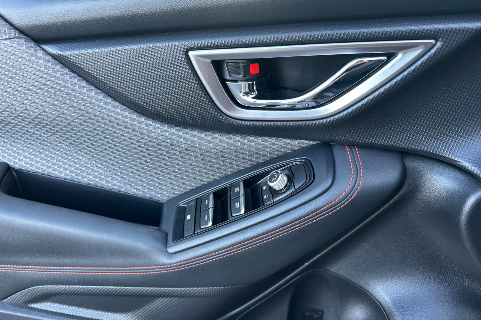 Used 2020 Subaru Forester Sport image 8