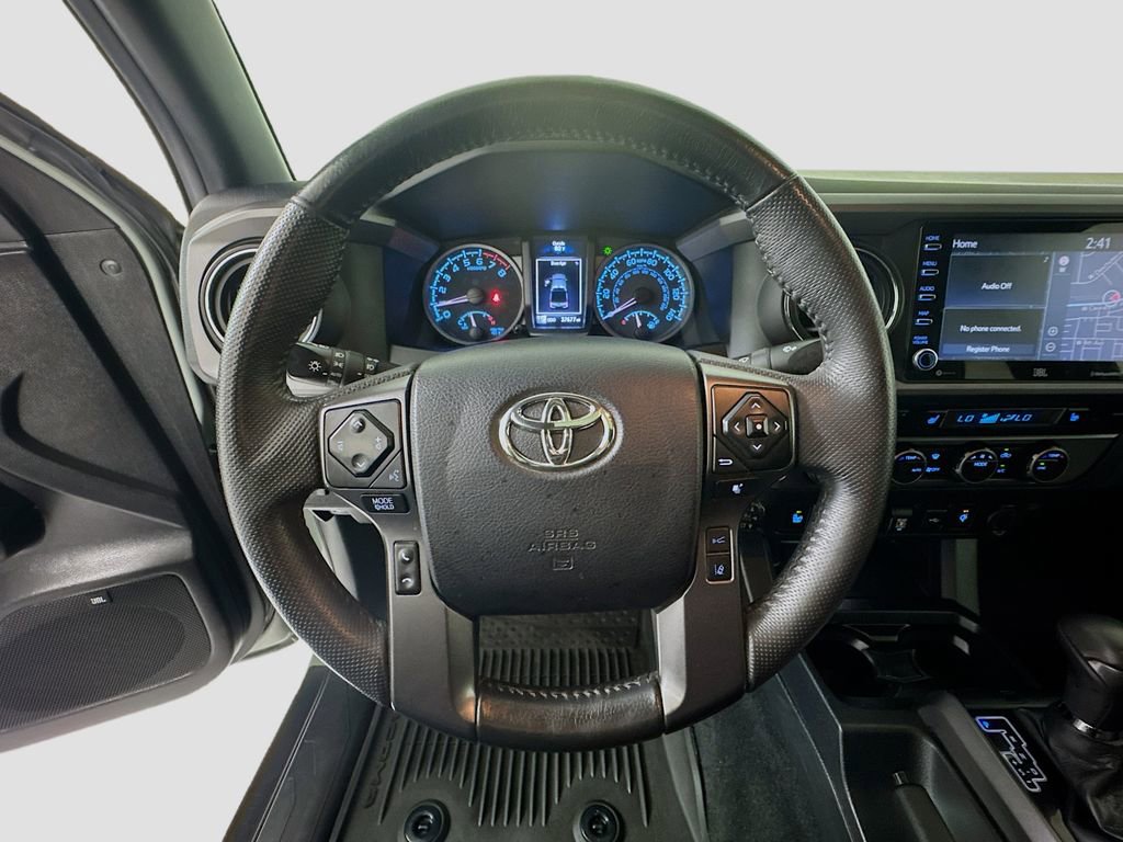 Used 2022 Toyota Tacoma TRD Off-Road w/ TRD Premium Off Road Package image 12