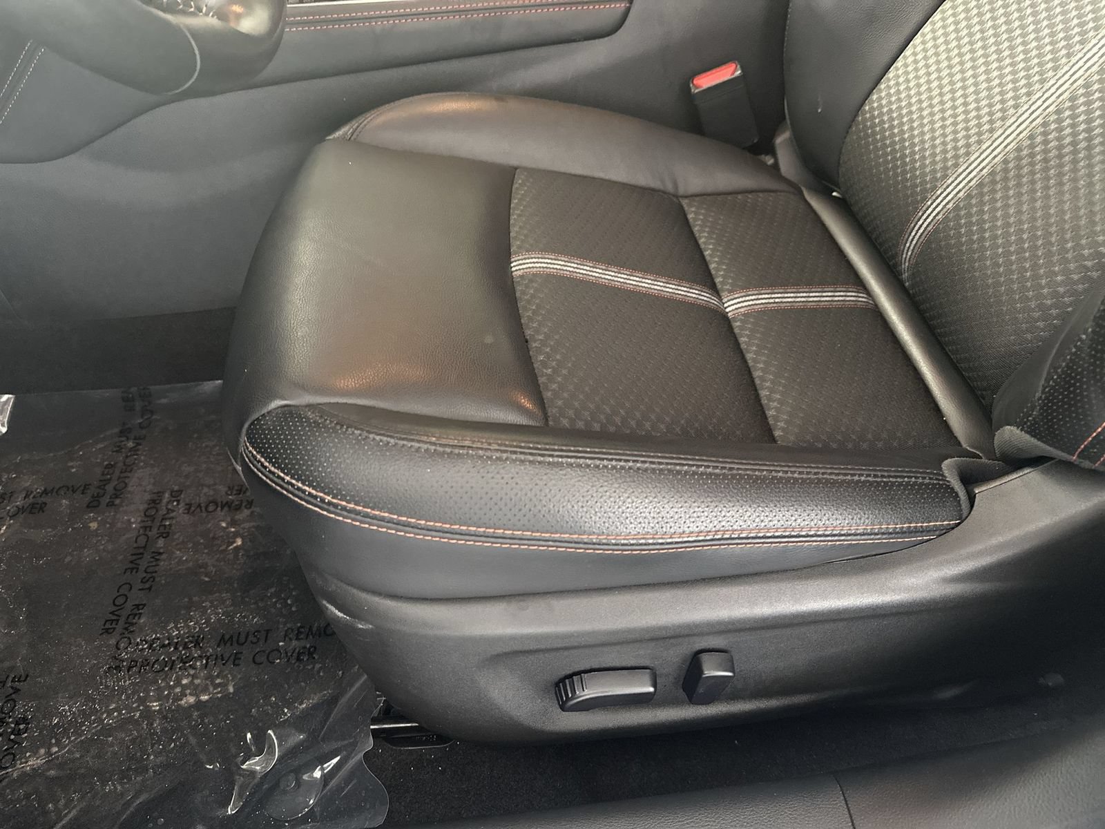 Used 2024 Nissan Altima 2.5 SR FWD image 12