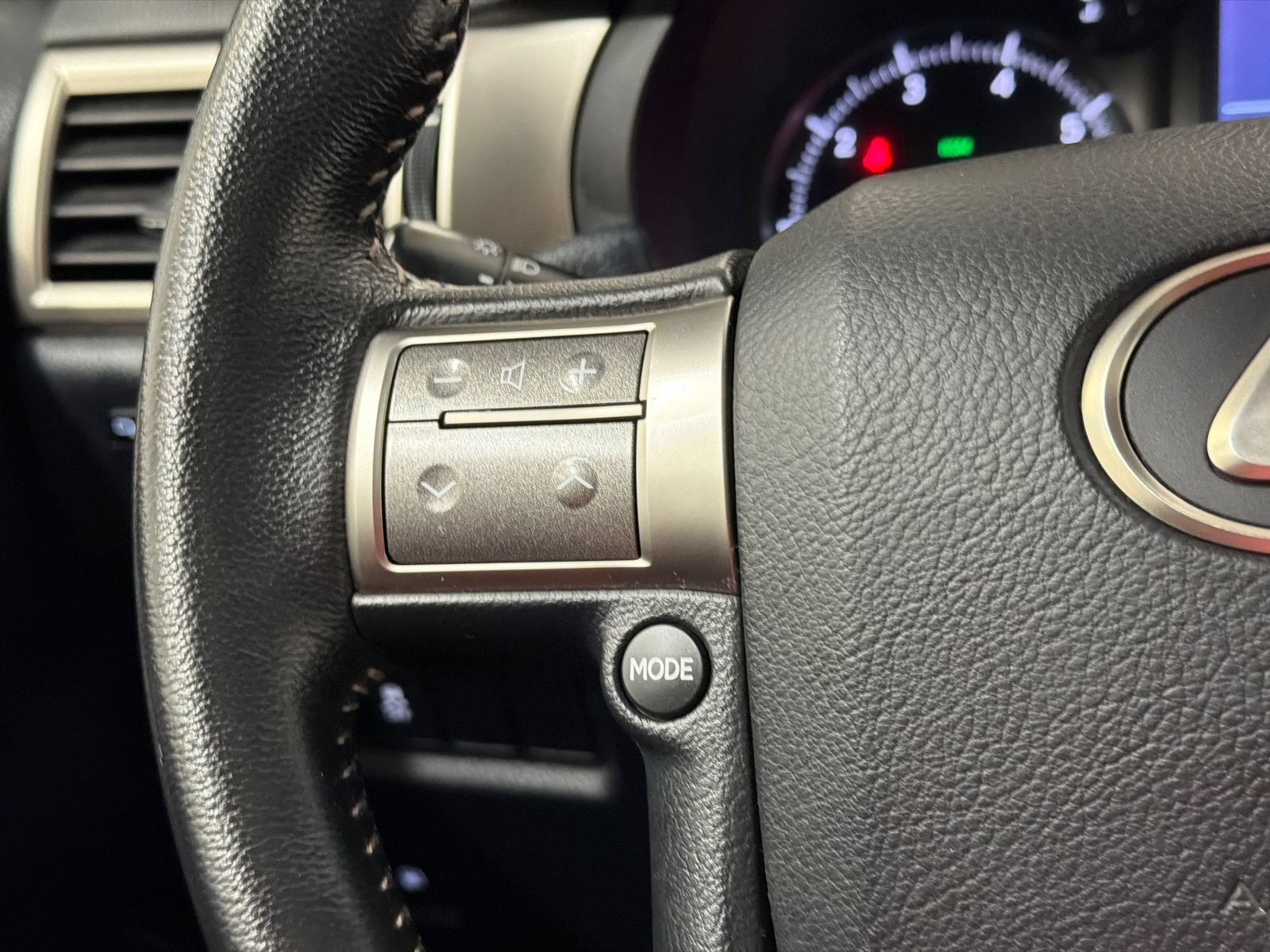 Used 2019 Lexus GX 460 AWD/4WD image 23