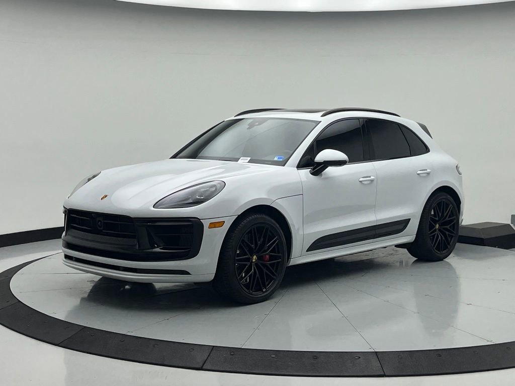 Used 2024 Porsche Macan GTS image 1