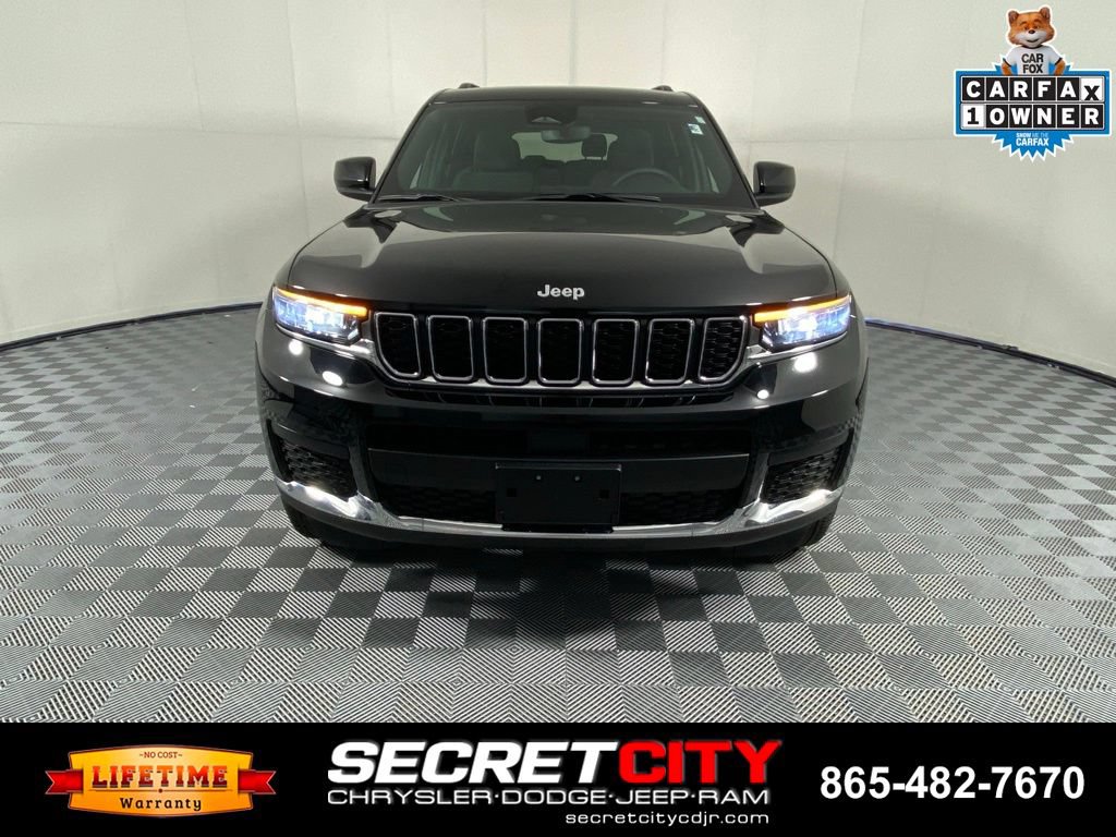 Used 2024 Jeep Grand Cherokee L Laredo AWD/4WD image 2