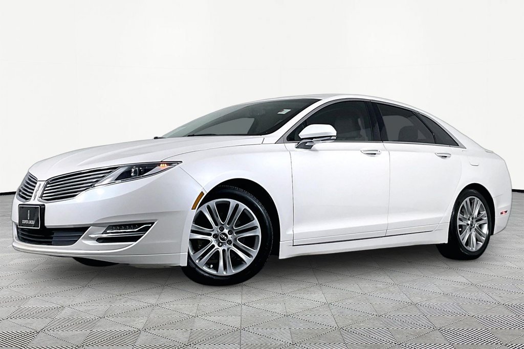 Used 2016 Lincoln MKZ w/ Equipment Group 200A Select