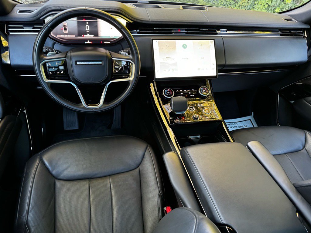 Used 2023 Land Rover Range Rover Sport SE image 16