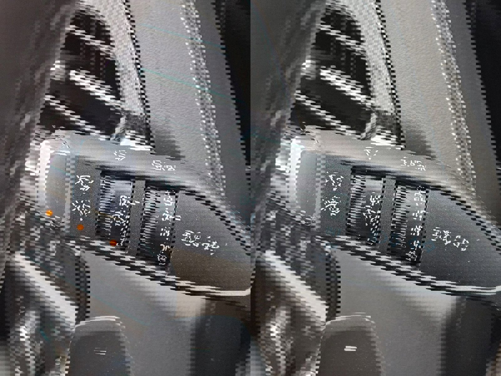 New 2026 GMC Yukon XL Elevation image 14