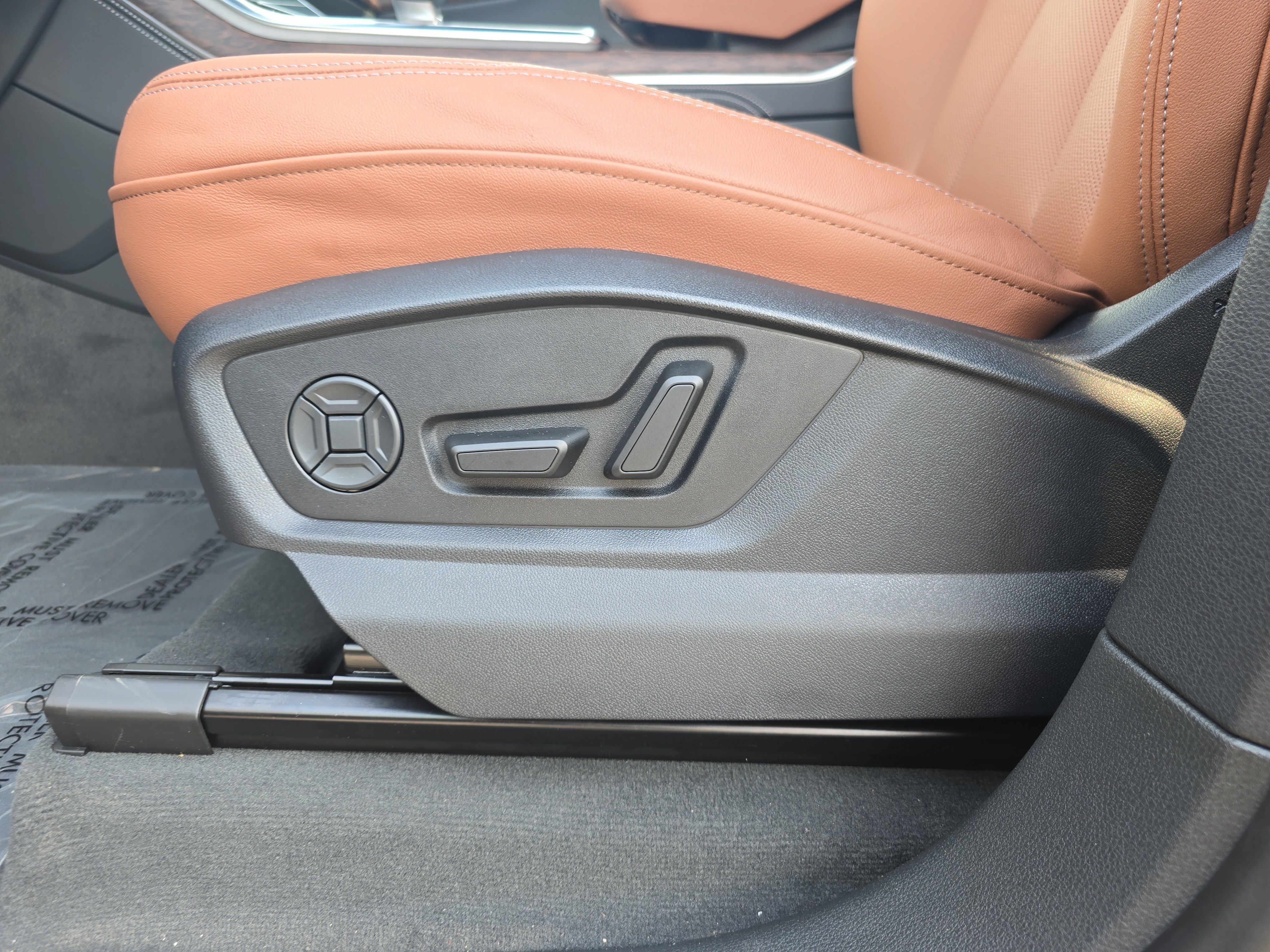 New 2026 Audi Q8 Premium Plus AWD/4WD image 25