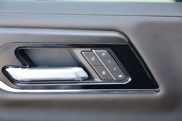 New 2026 GMC Yukon Denali w/ Advanced Technology Package RWD image 17