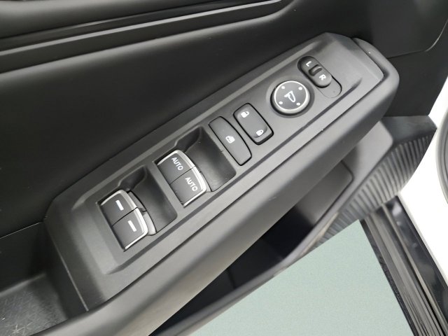 Used 2025 Honda Accord EX-L image 26