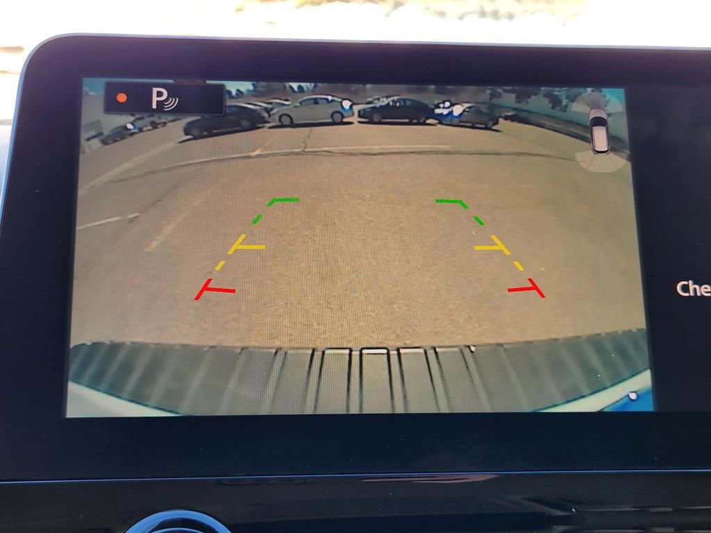 Used 2024 Nissan Armada SV image 22