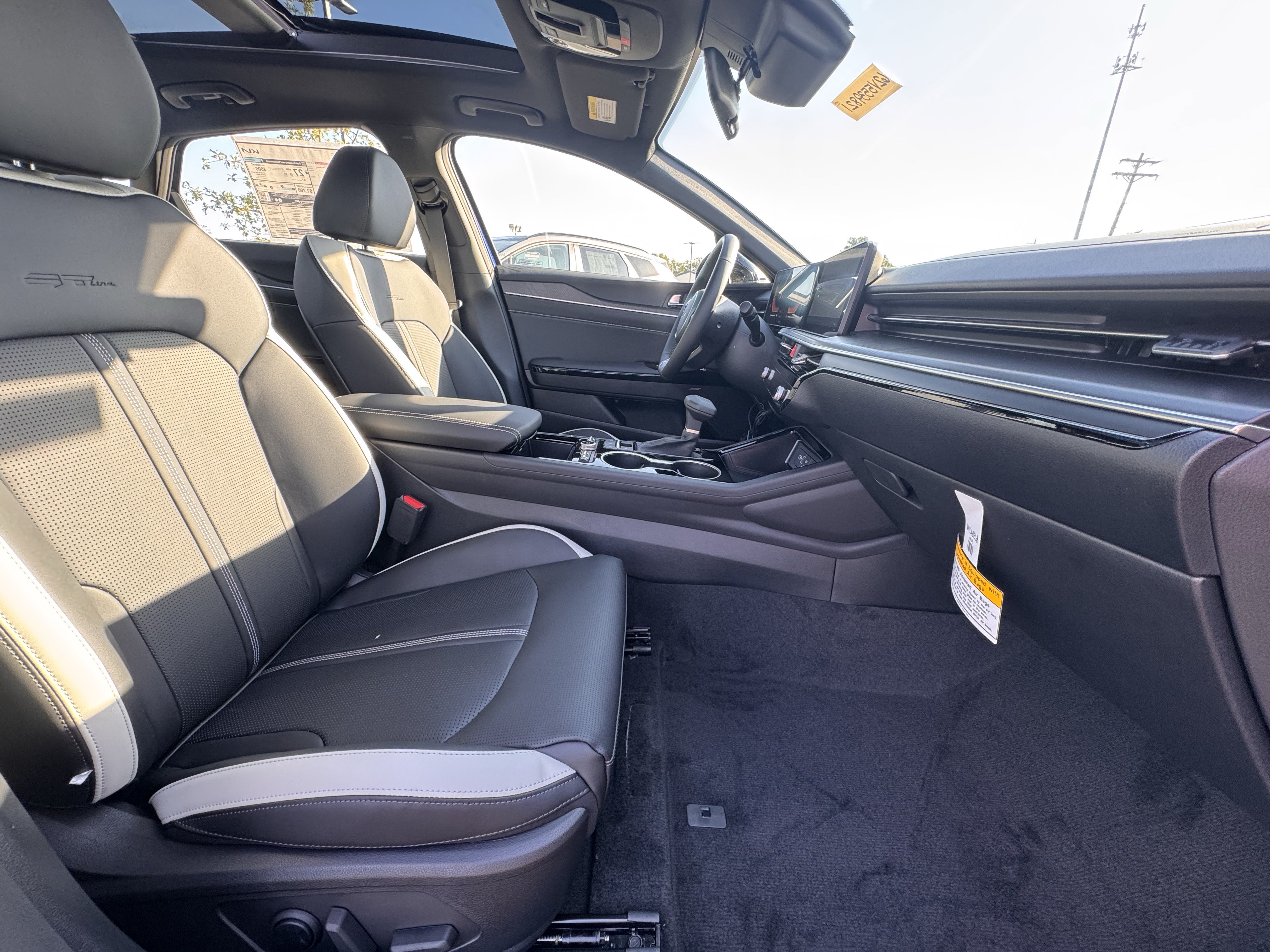 New 2027 Kia K5 GT-Line AWD/4WD image 18