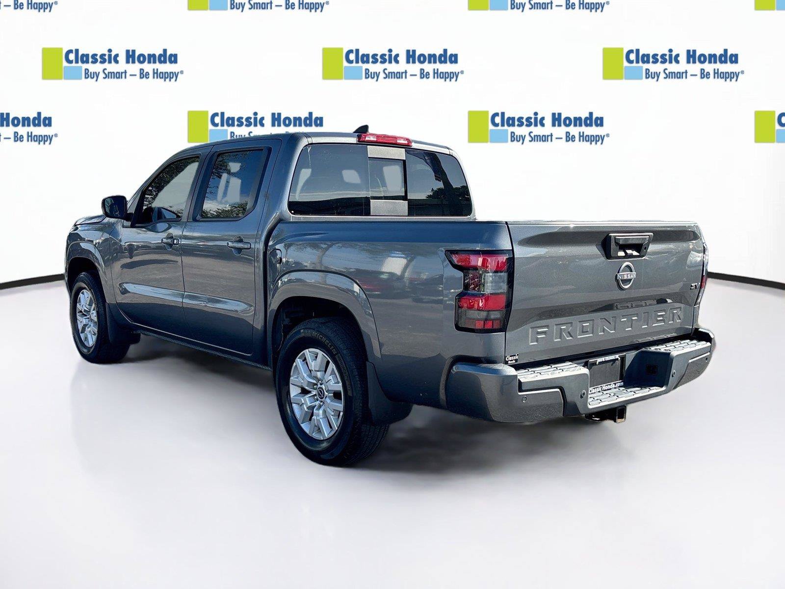 Used 2023 Nissan Frontier SV w/ SV Convenience Package RWD image 5