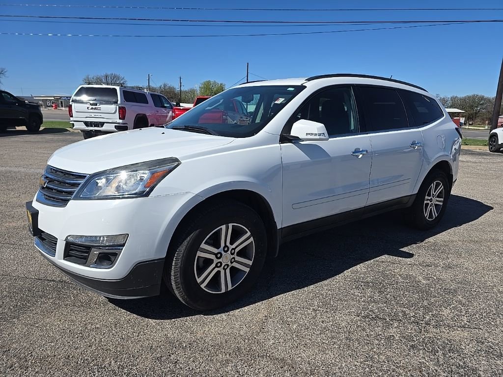 Used 2017 Chevrolet Traverse LT image 1