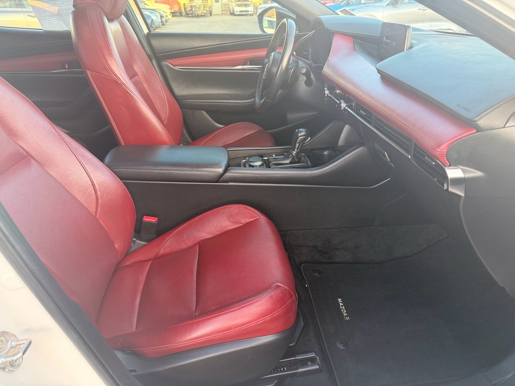 Used 2024 MAZDA MAZDA3 Hatchback w/Premium Plus Pkg AWD/4WD image 23
