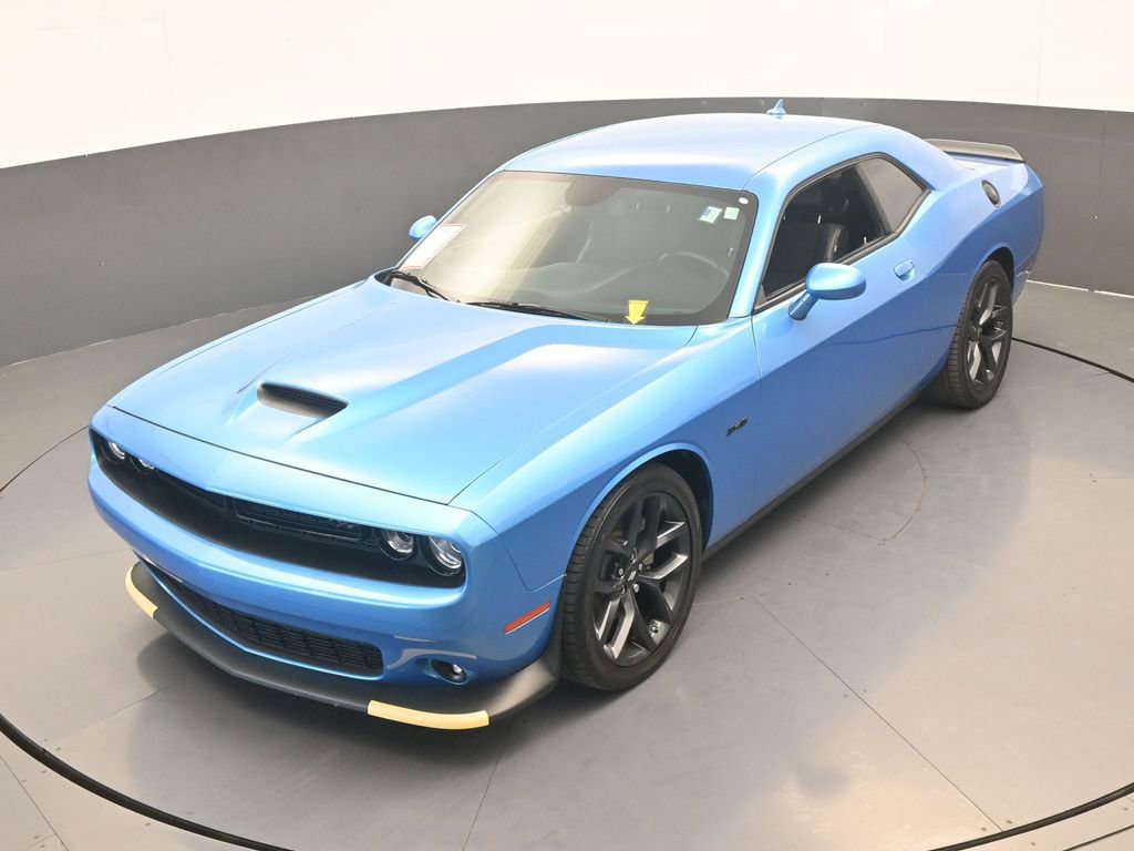 Used 2023 Dodge Challenger R/T w/ Plus Package image 38