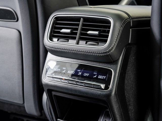 Used 2021 Mercedes-Benz GLS 580 4MATIC image 24