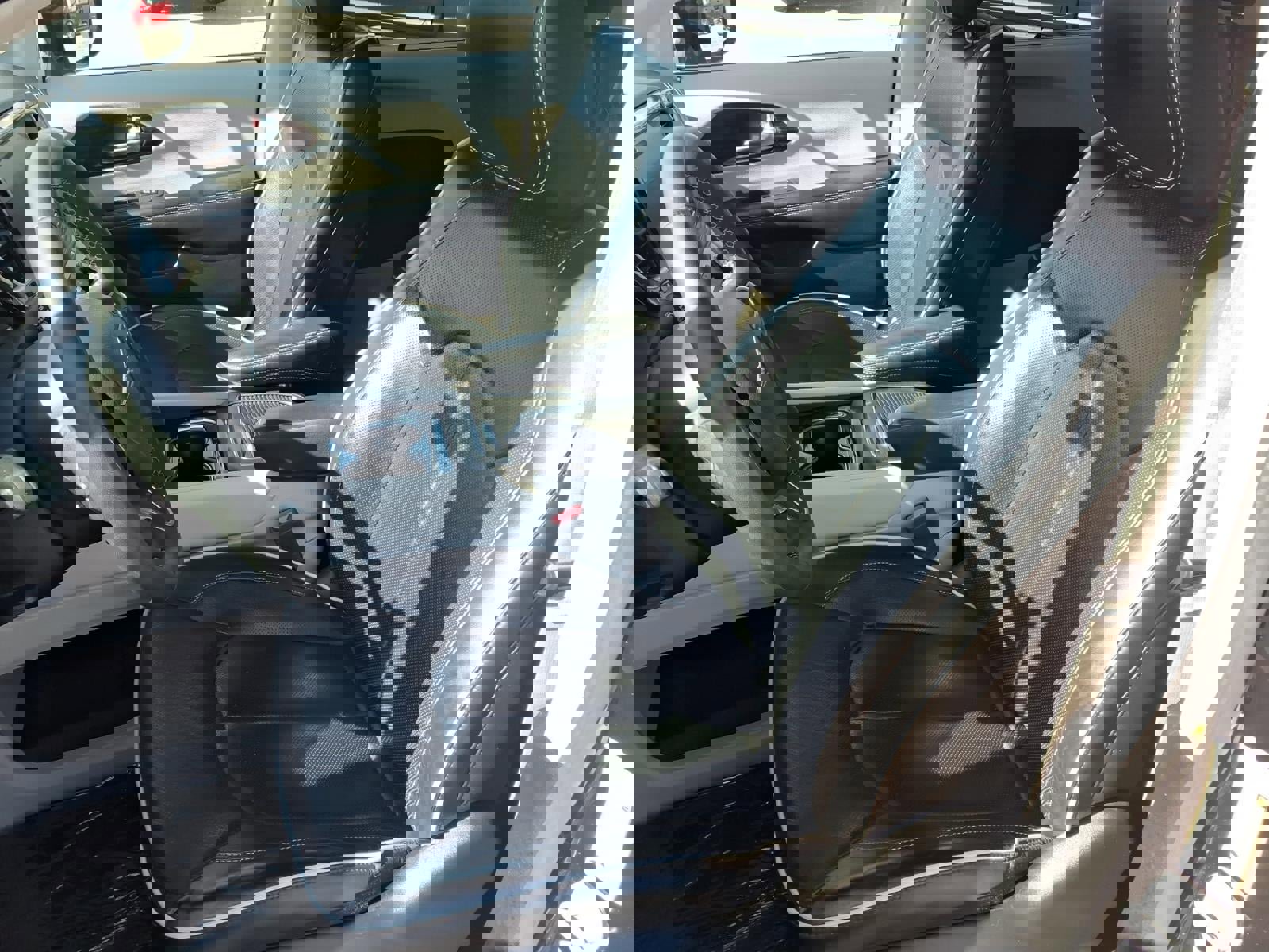 Used 2023 Chrysler Pacifica Limited image 7