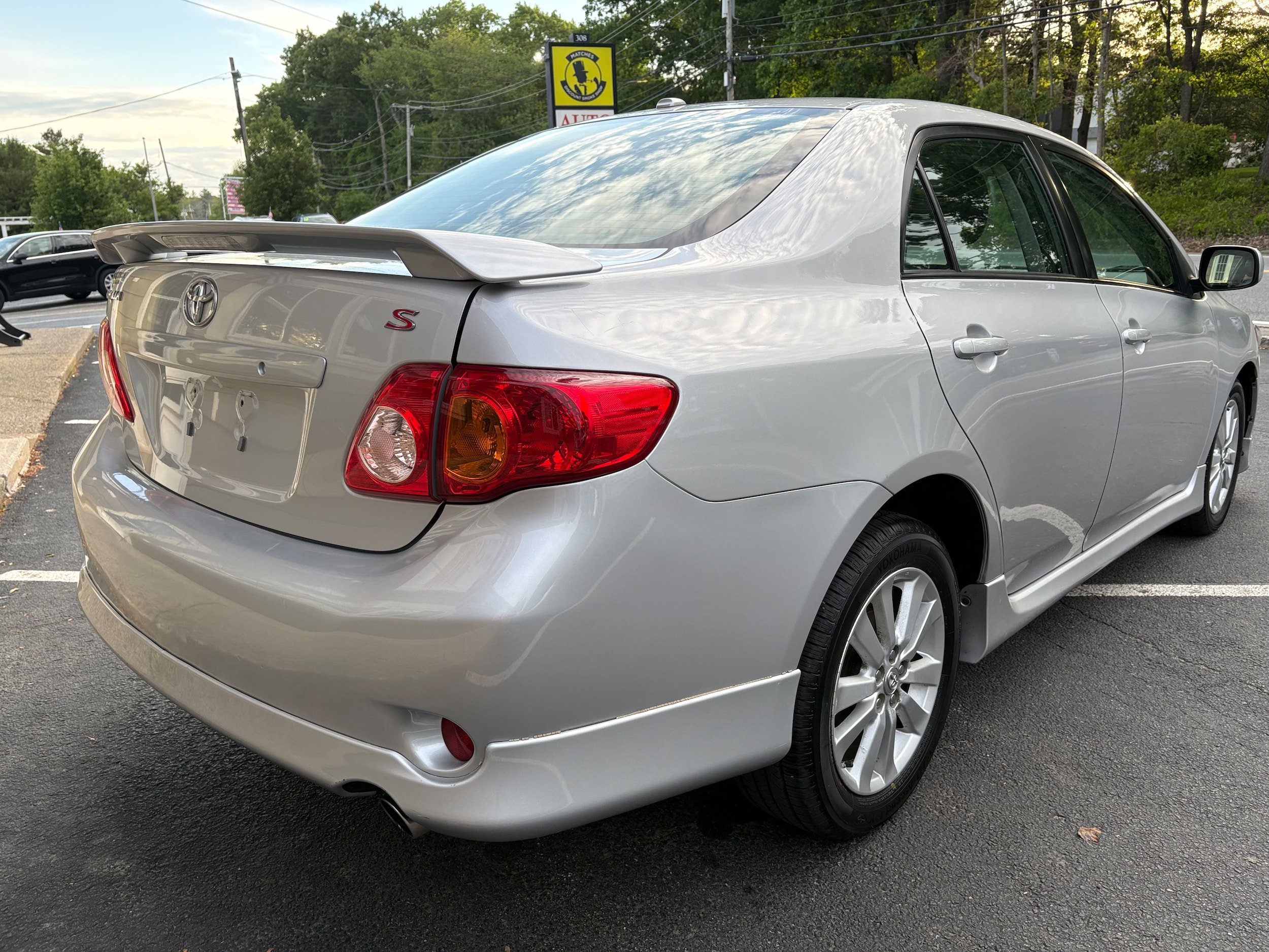 Used 2009 Toyota Corolla S FWD image 6