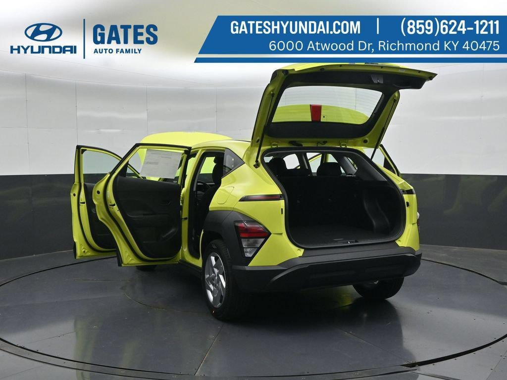 New 2027 Hyundai Kona SE FWD image 54