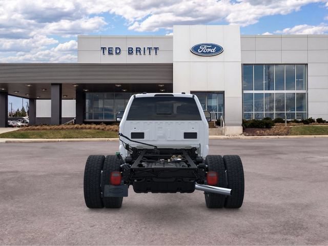 New 2026 Ford F550 4x4 Crew Cab image 6