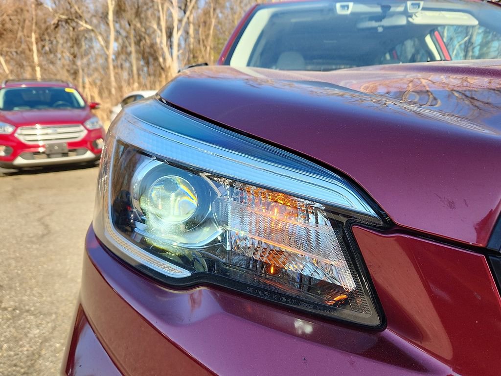 Used 2020 Subaru Forester Premium image 8