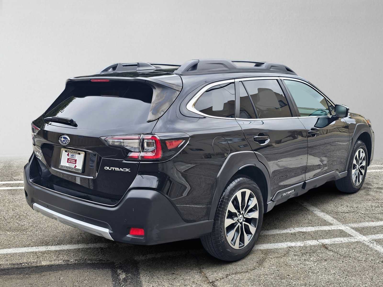 Certified 2024 Subaru Outback Limited AWD/4WD image 3
