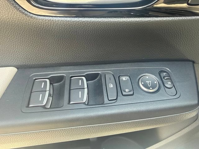 Used 2023 Honda CR-V EX-L image 12