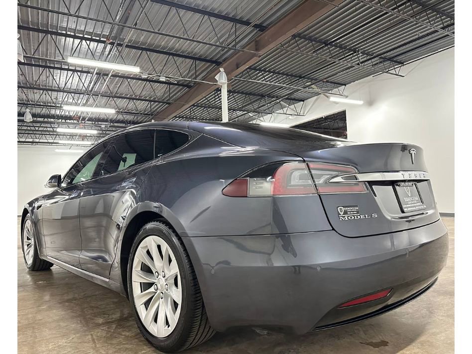 Used 2018 Tesla Model S 100D image 17
