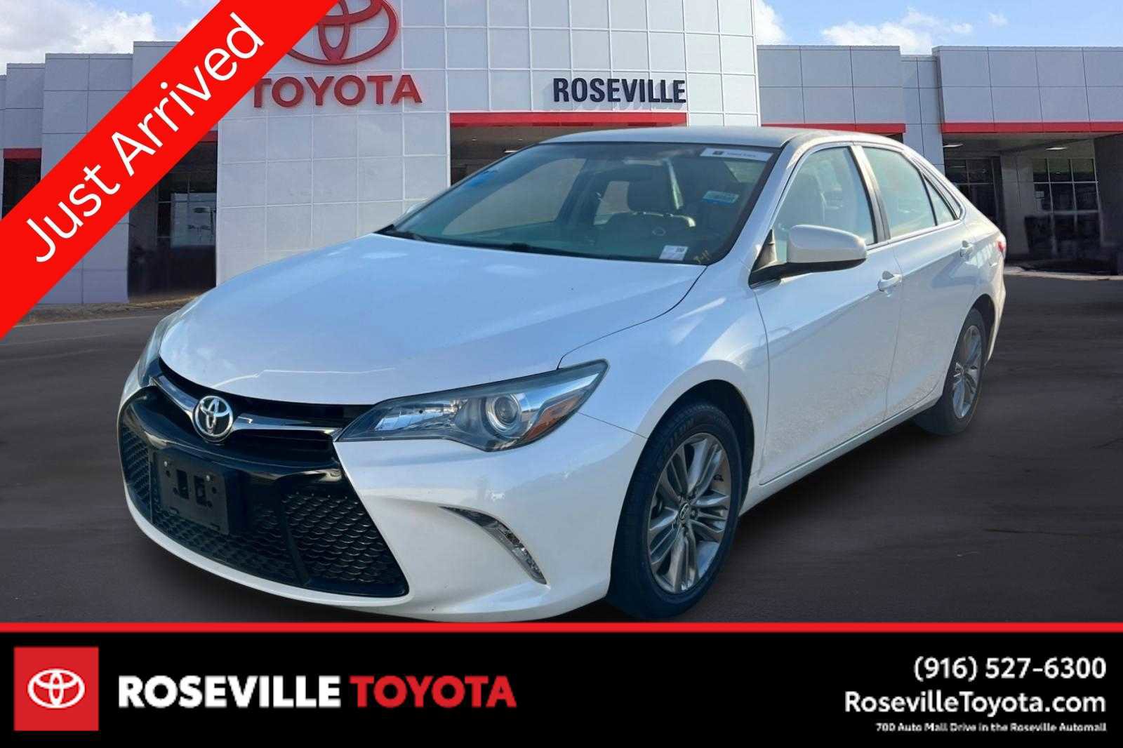Certified 2016 Toyota Camry SE image 1