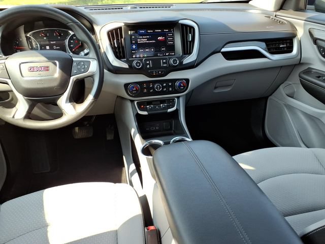 Used 2023 GMC Terrain SLE w/ Driver Convenience Package AWD/4WD image 10