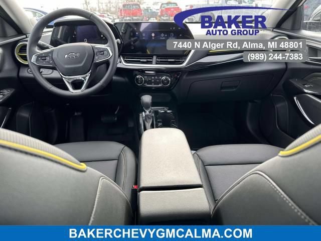 New 2026 Chevrolet Trax ACTIV w/ Sunroof Package FWD image 4