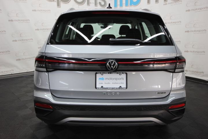 Used 2025 Volkswagen Taos S AWD/4WD image 5