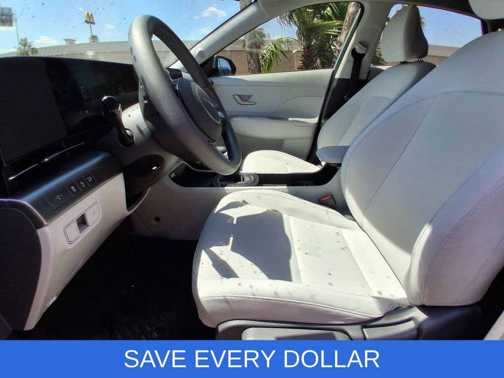 Used 2024 Hyundai Kona SE FWD image 14