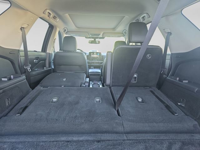Used 2022 Nissan Pathfinder SL w/ SL Premium Package AWD/4WD image 12