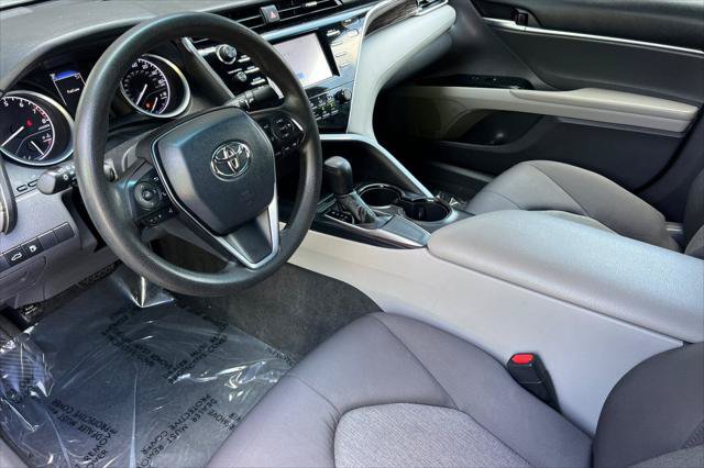 Certified 2018 Toyota Camry LE FWD image 11