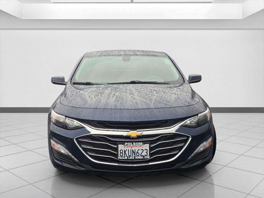 Used 2019 Chevrolet Malibu LT image 2