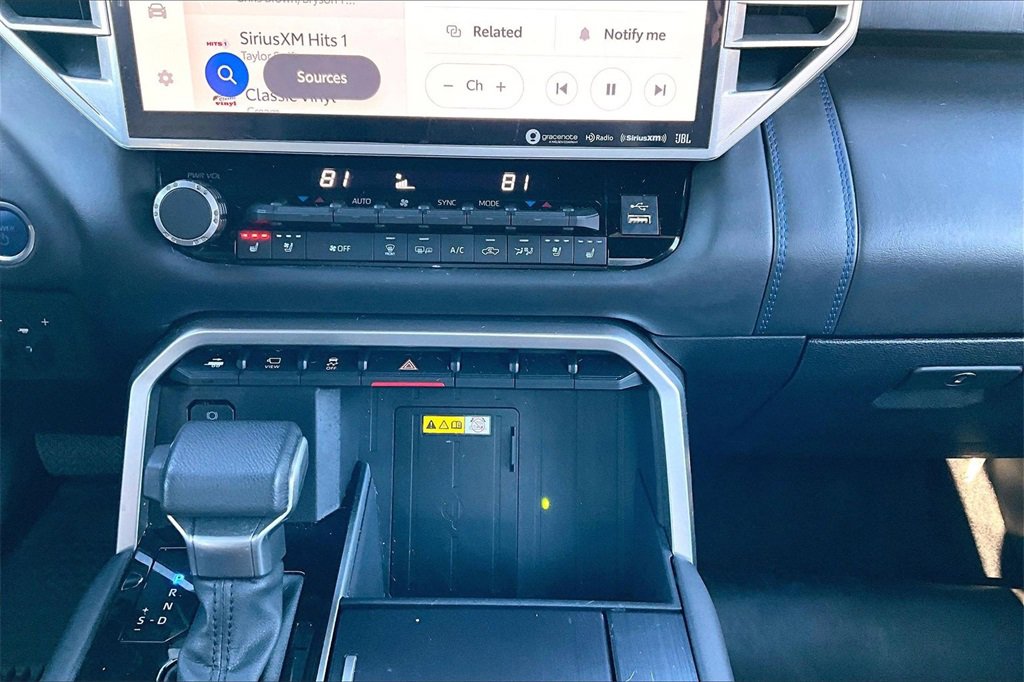 Used 2024 Toyota Tundra Platinum image 31