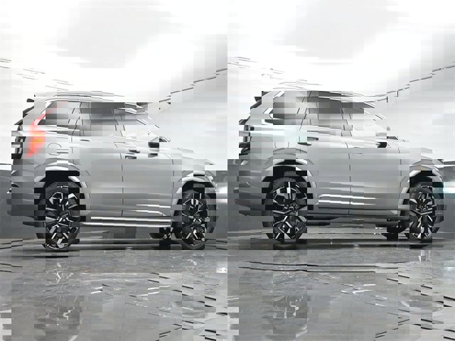 New 2025 Volvo XC90 T8 Ultra w/ Protection Package Premier image 37