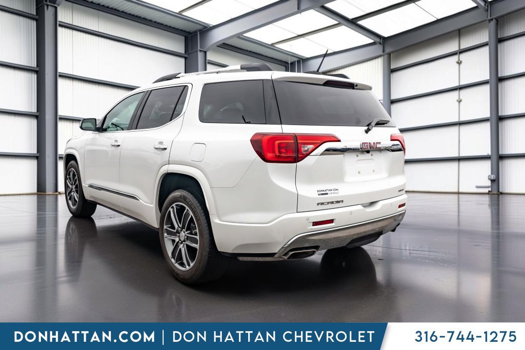 Used 2018 GMC Acadia Denali w/ Technology Package AWD/4WD image 33