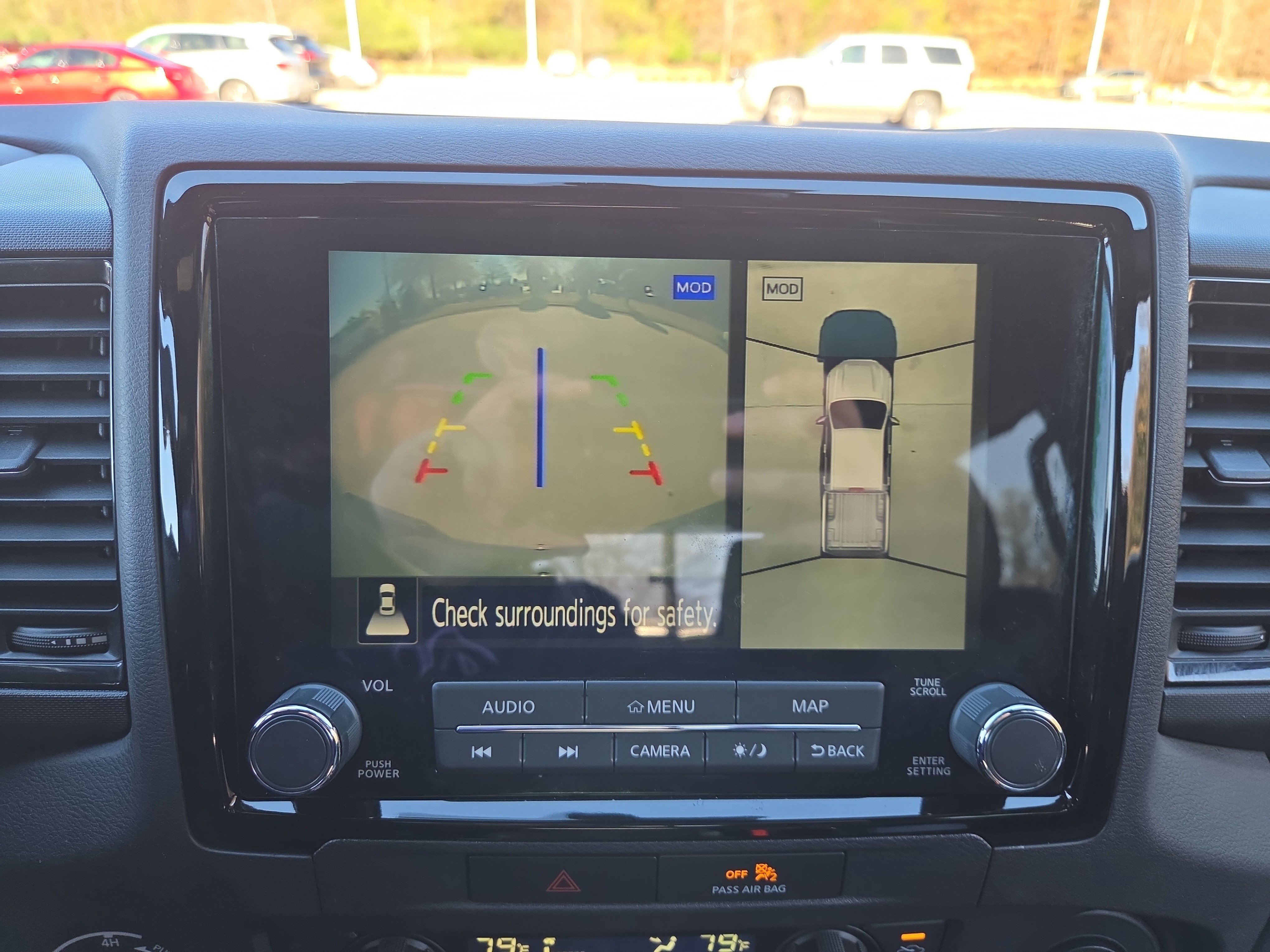 Used 2022 Nissan Frontier PRO-4X w/ Pro-4X Premium Package image 13