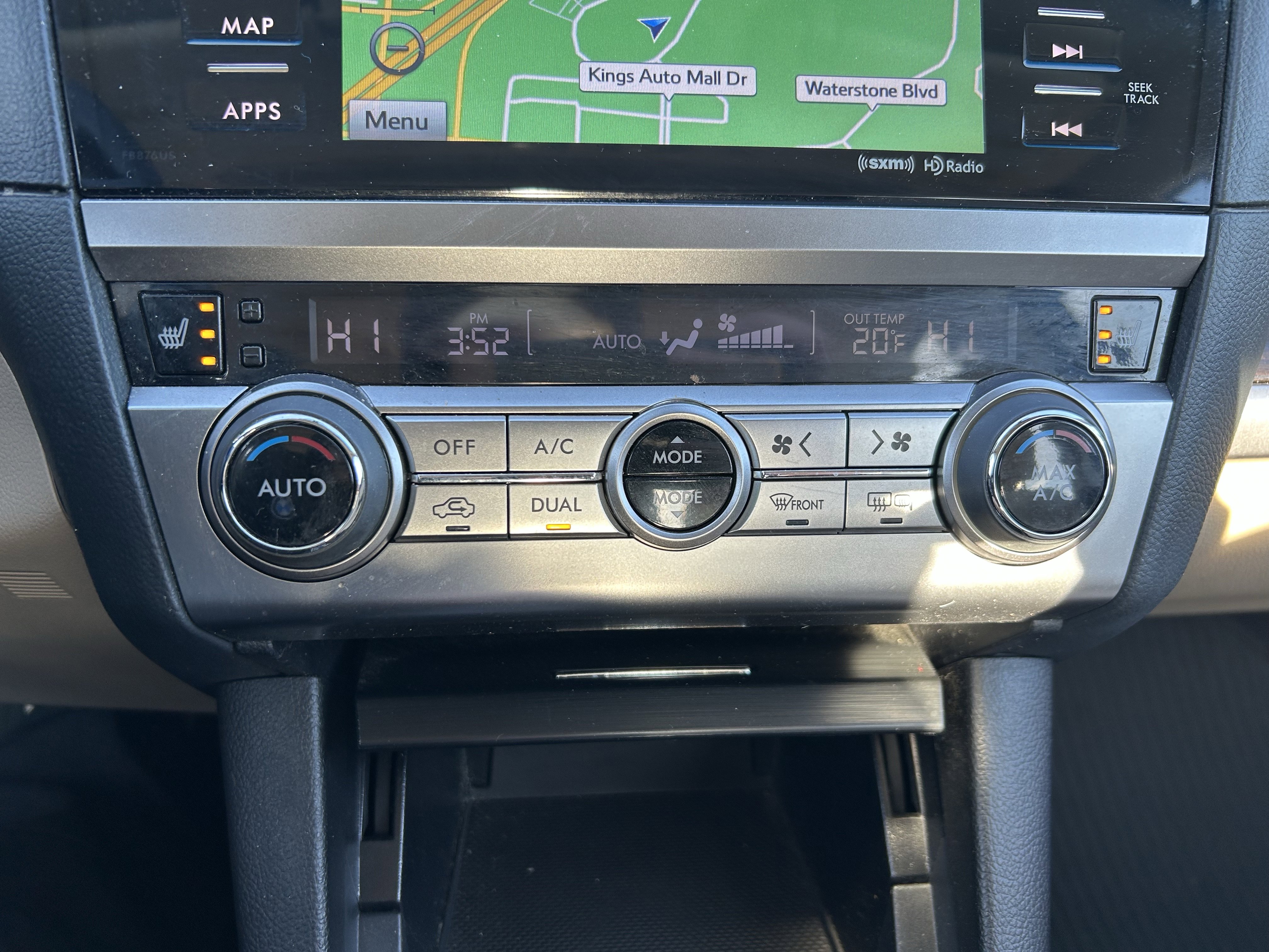 Used 2017 Subaru Legacy 2.5i Limited image 15