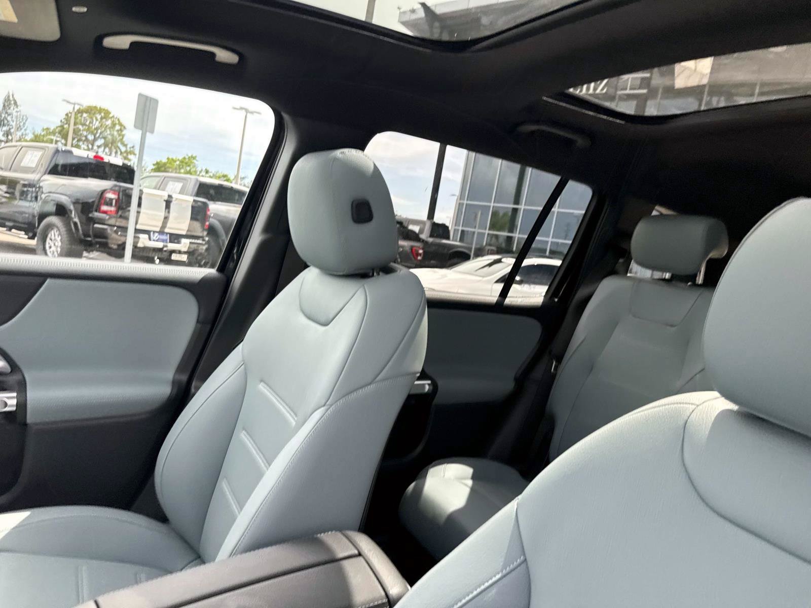 New 2026 Mercedes-Benz GLB 250 image 23