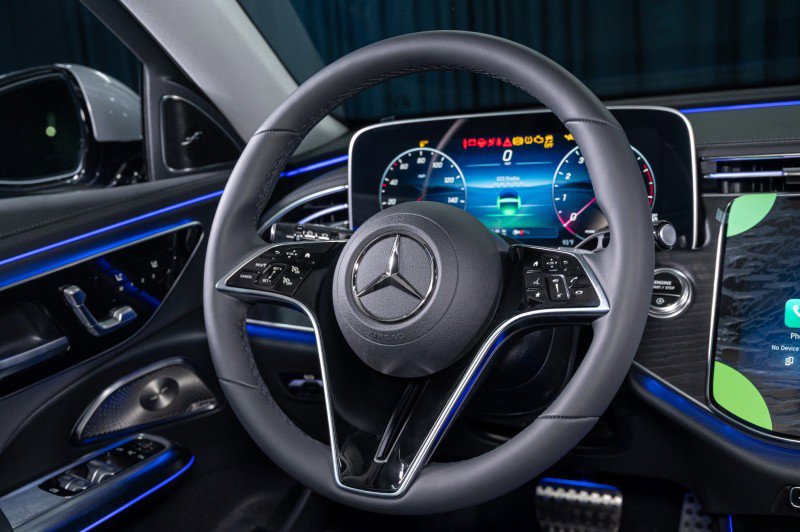 New 2025 Mercedes-Benz E 450 4MATIC All-Terrain Wagon image 16