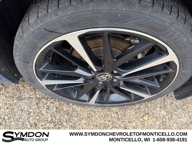 Used 2020 Toyota Camry XSE image 27