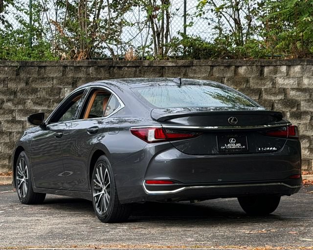 Certified 2024 Lexus ES 300h w/ Premium Package FWD image 9