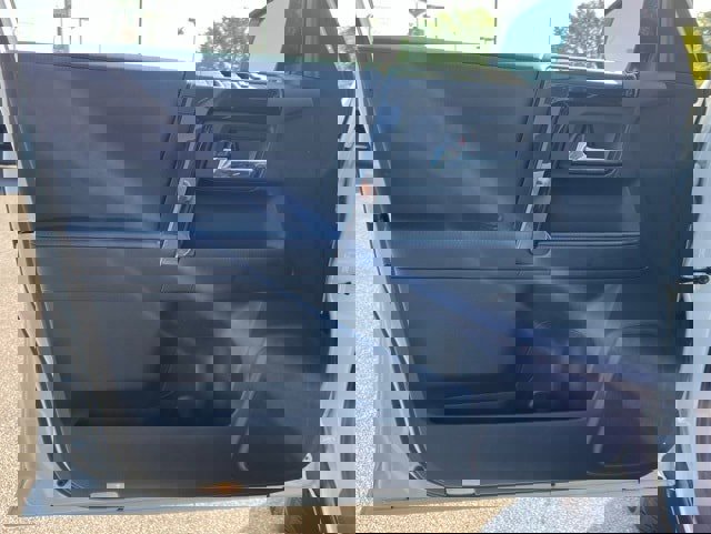 Used 2023 Toyota 4Runner TRD Off-Road Premium image 11