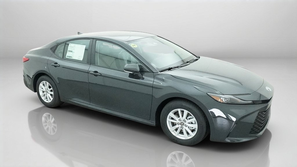 New 2026 Toyota Camry LE FWD image 6